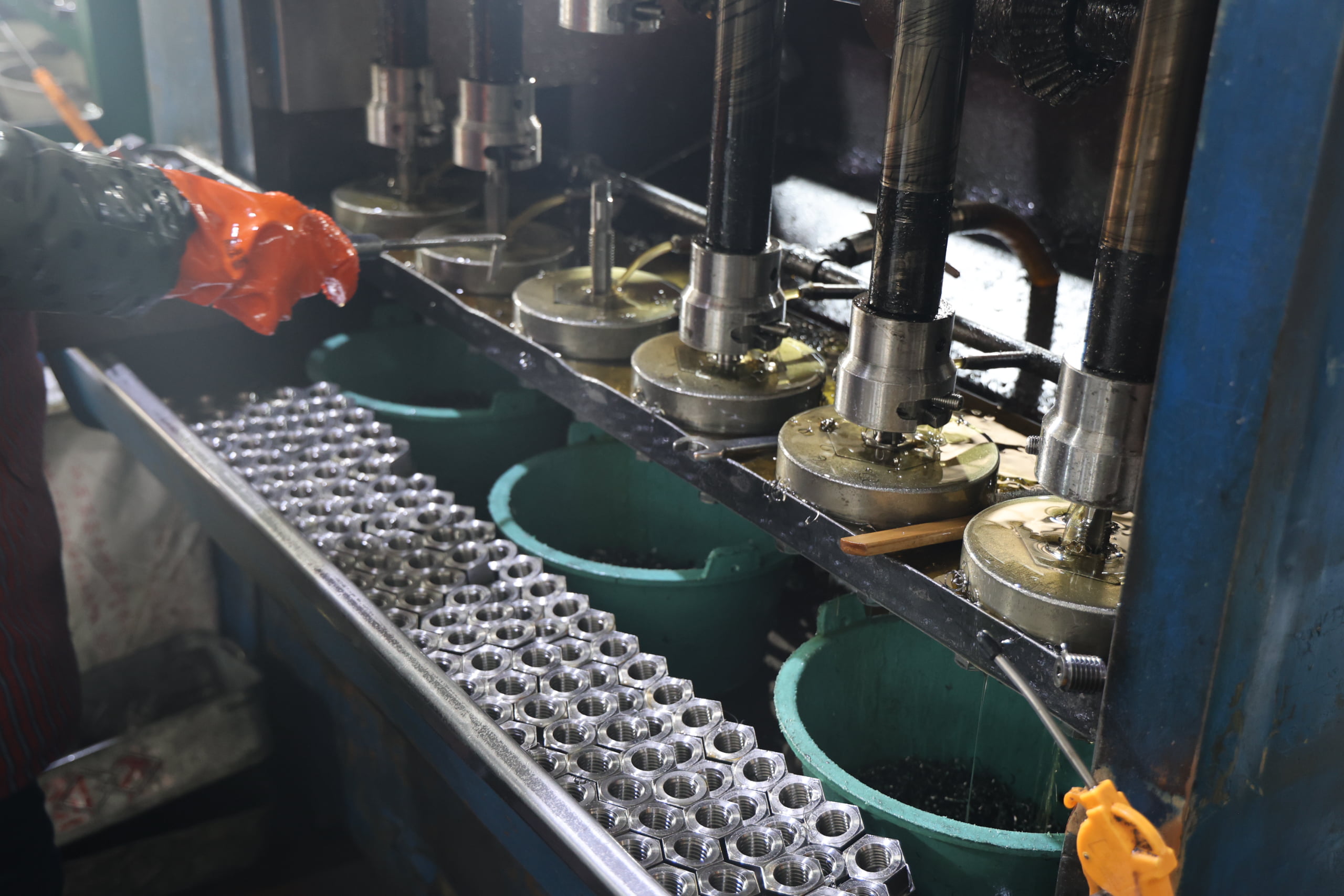 Cold Heading Machine in operation